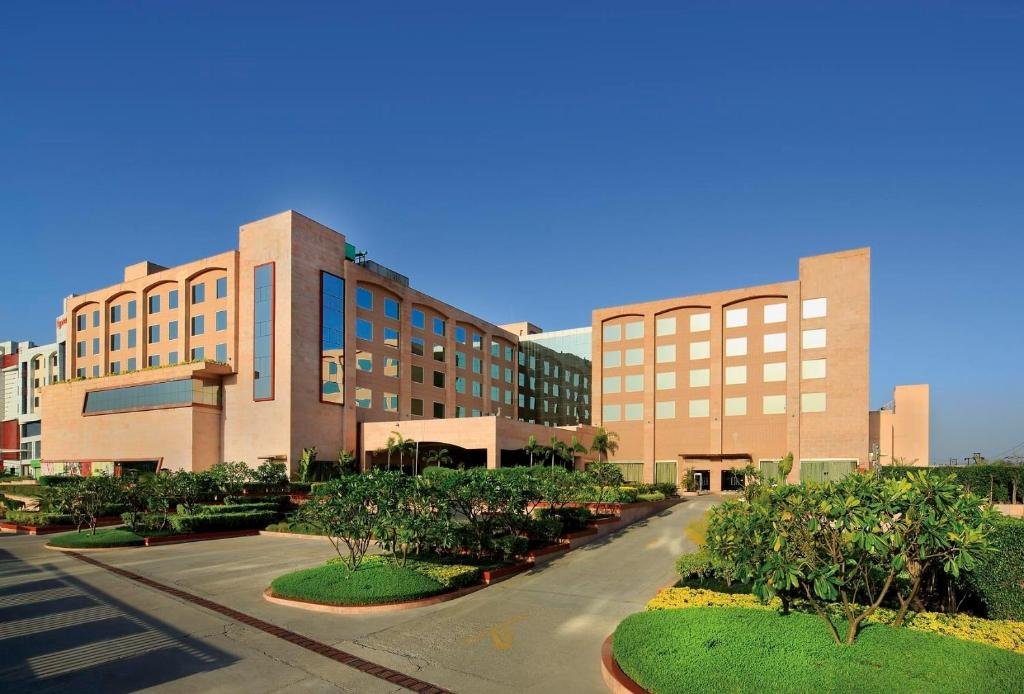 Hotels in Rishikesh