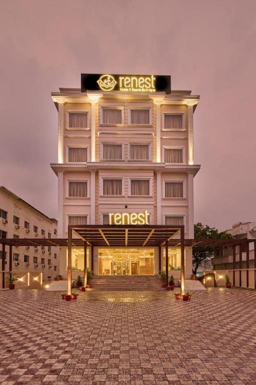 Hotel Renest