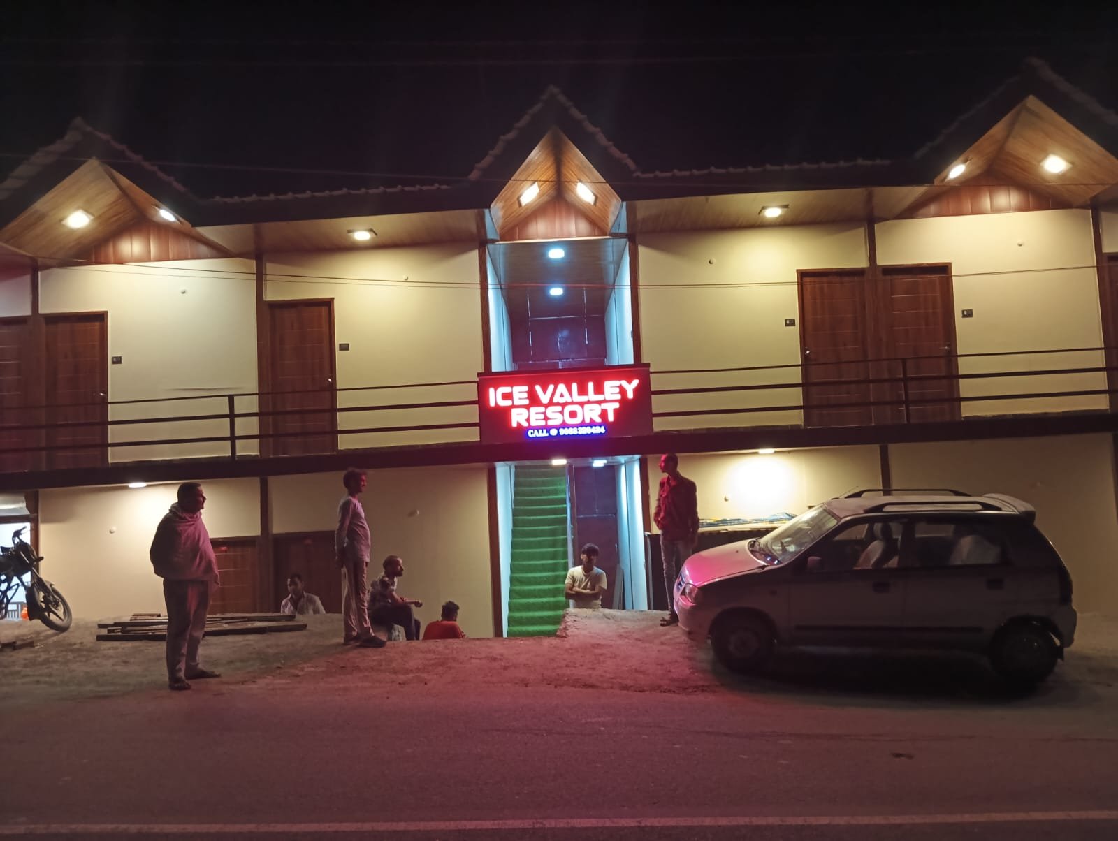 Ice Valley Resort